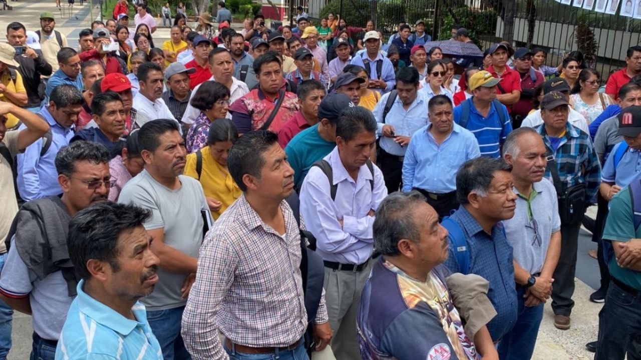 Docentes en Chiapas inician paro de 72 horas: Demandas por reforma educativa y del ISSSTE
