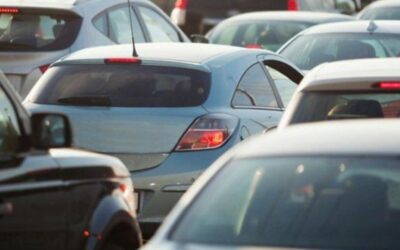 EU excluirá a autos de aranceles del 25% durante un mes