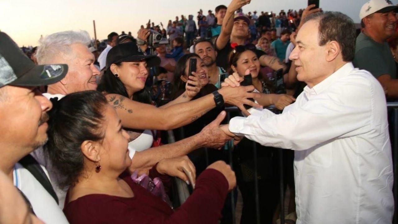 Con ambiente de fiesta y lleno total, Alfonso Durazo detona potencial turístico de Huatabampito con inauguración de Malecón