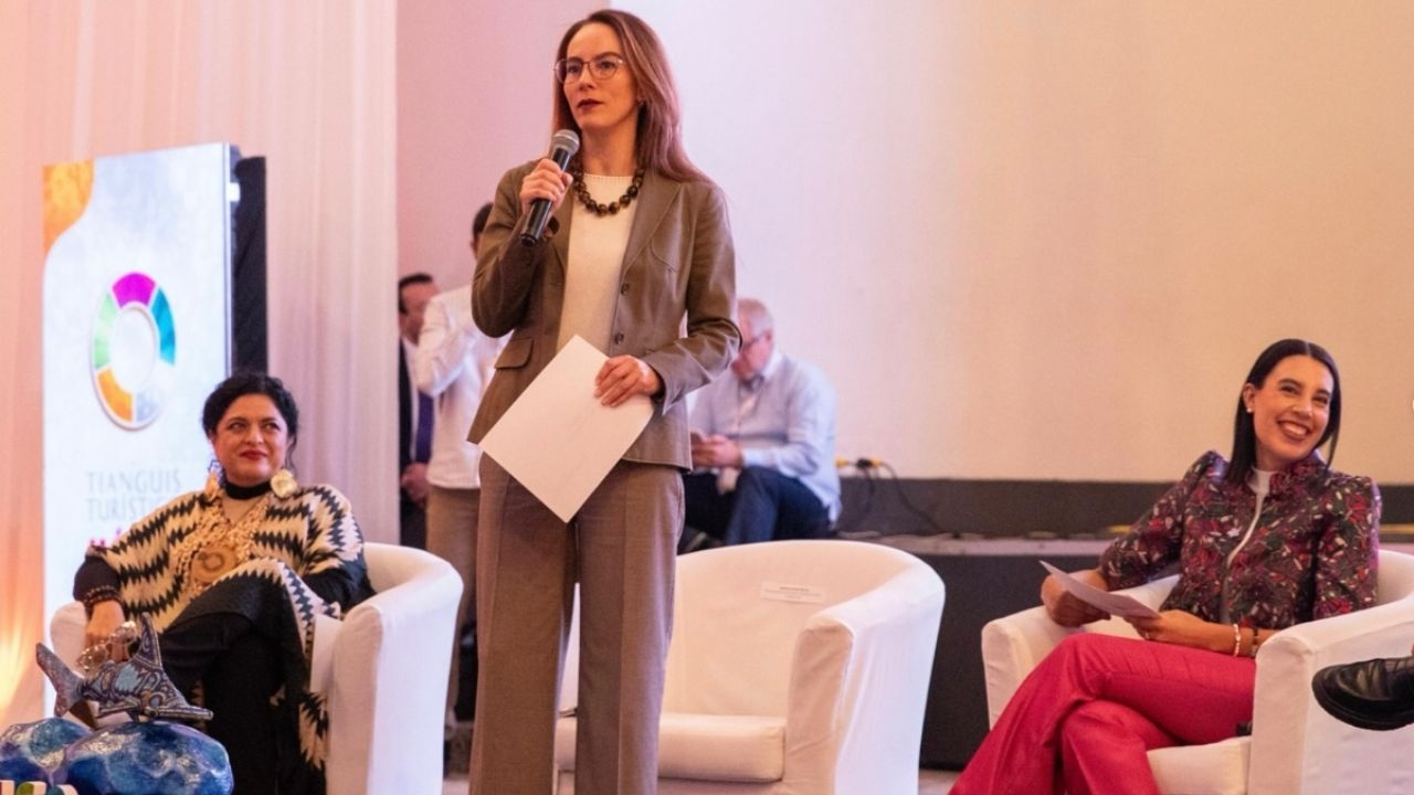 Gobierno de México trabaja de la mano con las 3 ciudades sedes del Mundial de Futbol 2026: Gabriela Cuevas