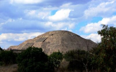 Reabren acceso a Pirámide de la Luna en Teotihuacán